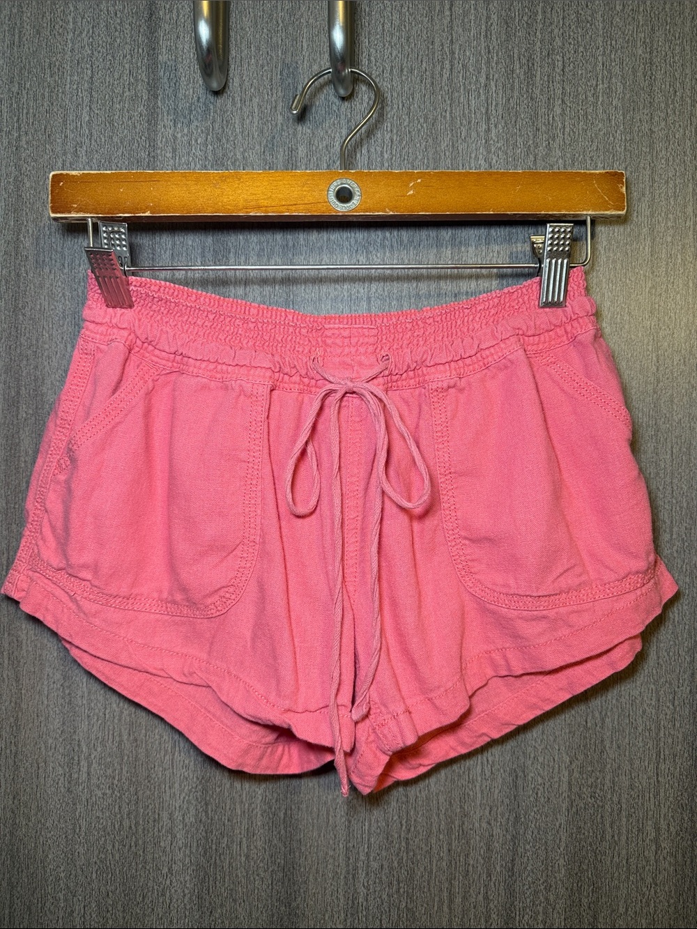 Altar'd State Women's Linen Coral Shorts Size Small EUC
